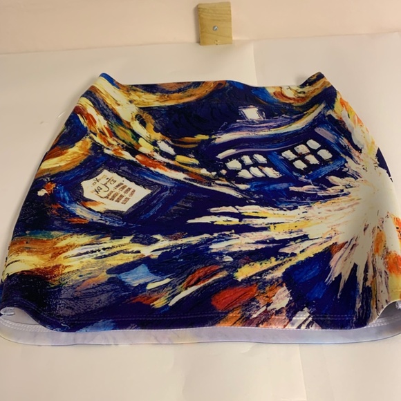 Dr Who xHer Universe SZ M mini funky quirky artsy pencil Van Gogh - Picture 3 of 6